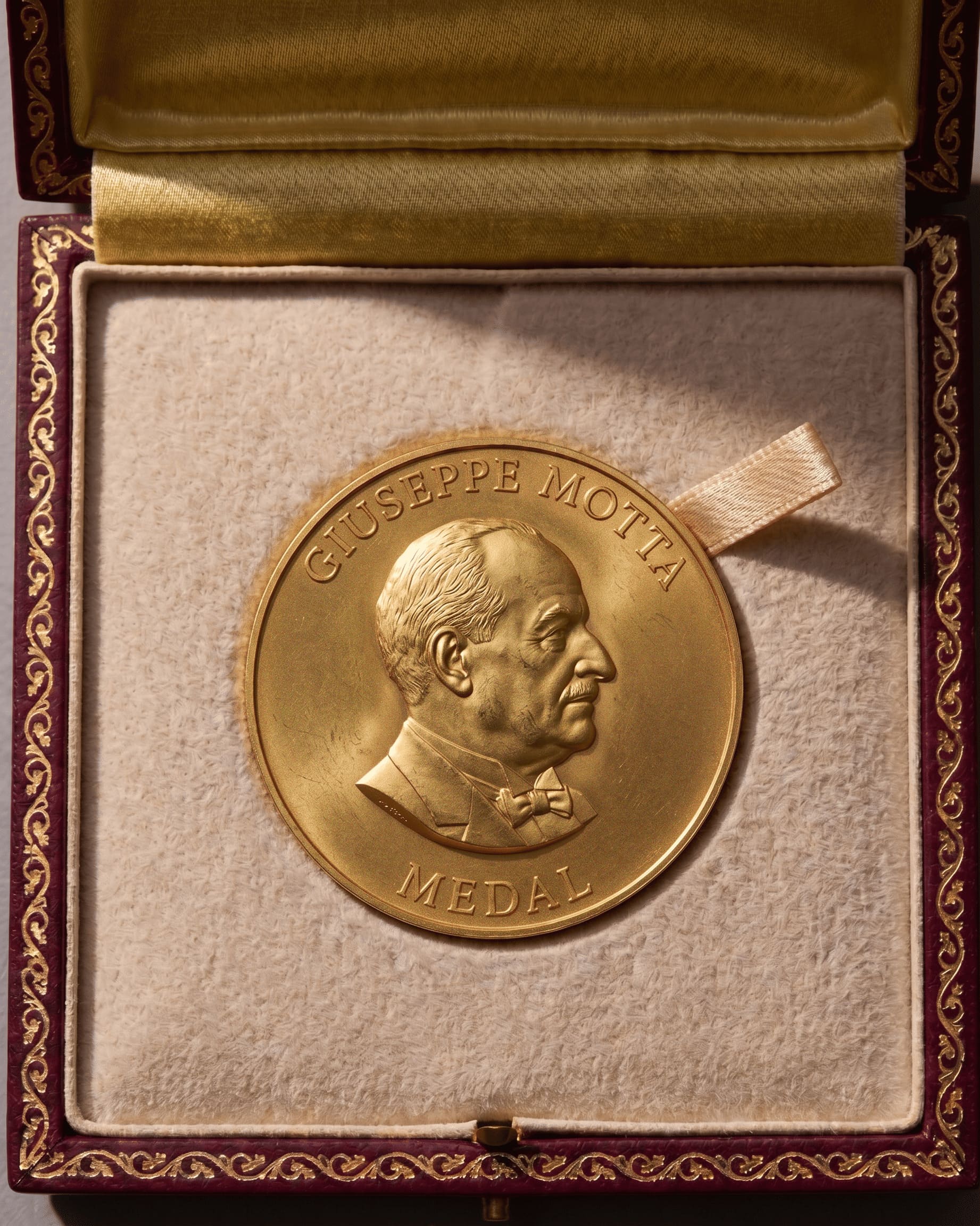Giuseppe Motta Medal